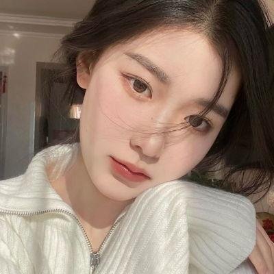 绿杨移作两家春 在线观看